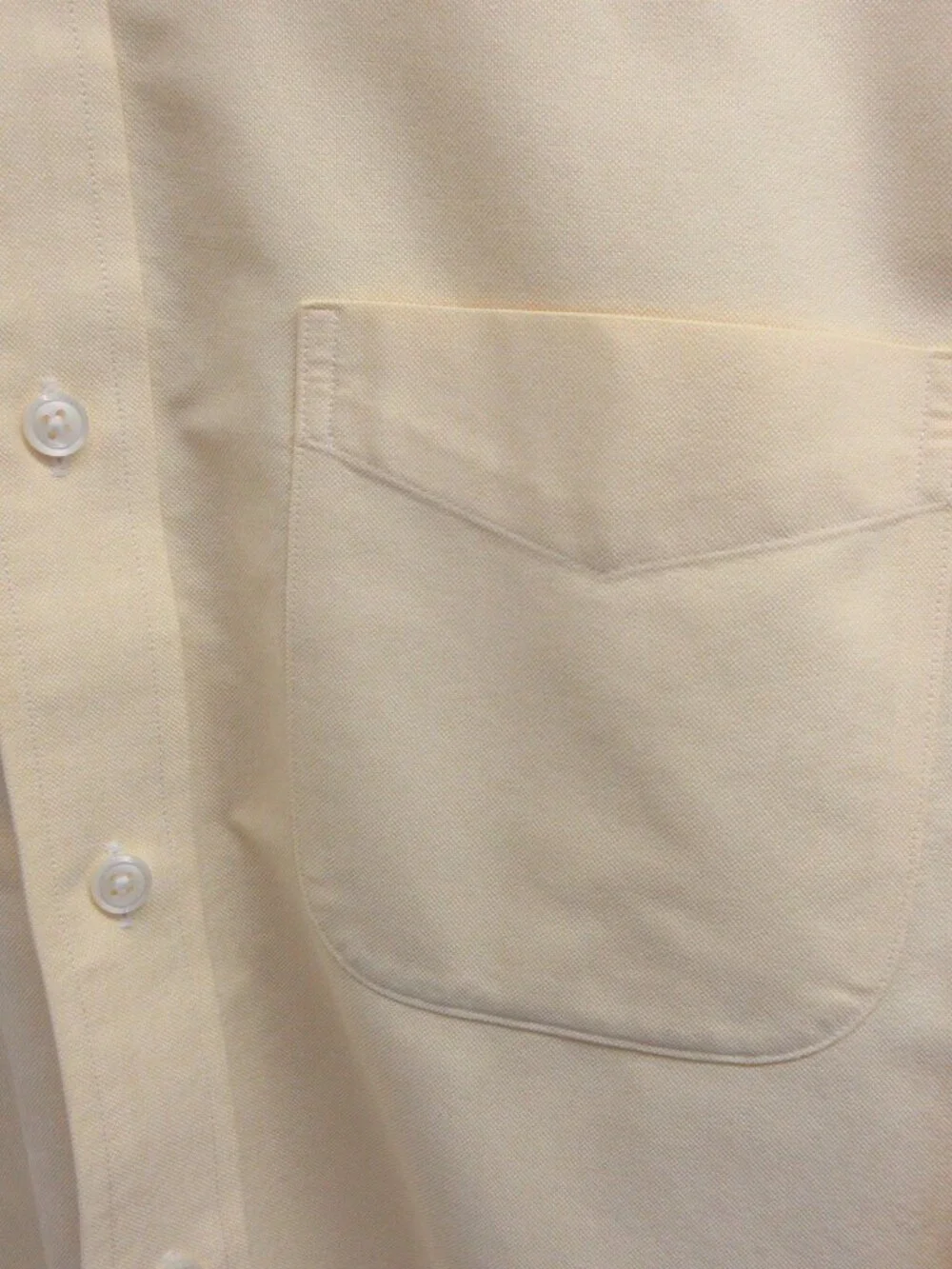LL BEAN BUTTON DOWN SHIRT MEN'S L LARGE 16 1/2-37 LIGHT PALE YELLOW LONG SLEEVE